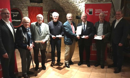 60 Jahre Mitglied v.l.n.r.: Rolf Führ, Horst Herrmann, Dieter Trapp, Rolf Hüsch, Hans-Josef Kaluza, Clemens Kost, Gerhard Hoseus, Wolfgang Lunkenheimer